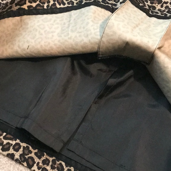 Chico’s lined professional animal print skirt - Picture 5 of 5